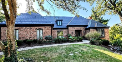 (private lake, pond, creek) Home For Sale in Oak Brook Illinois