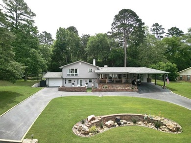 This home will take your breath away! From the high-end finishes - photo 1