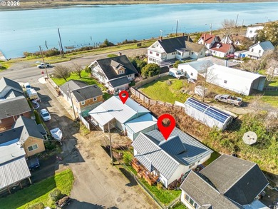 Versatile one-level property in Gardiner offering a rare - photo 10