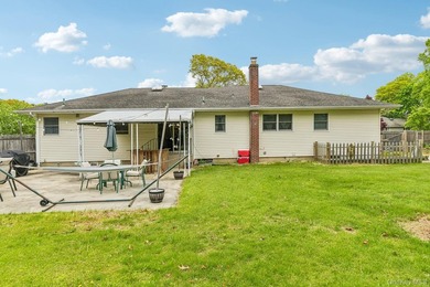 This awesome four bedroom, two bath ranch with circular driveway - photo 27