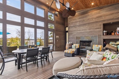 Amazing architect-designed waterfront home w/ 2 slip boathouse - photo 37