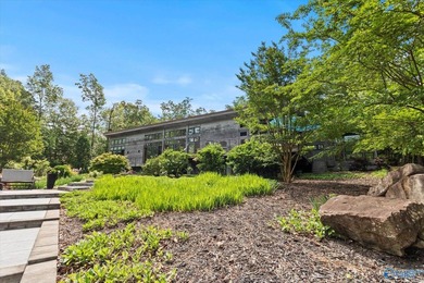 Amazing architect-designed waterfront home w/ 2 slip boathouse - photo 40