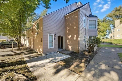 Willamette River - Clackamas County Condo For Sale in Wilsonville Oregon