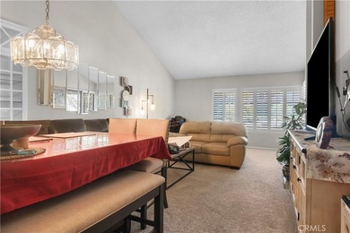 This well-maintained and stunning two-bedroom, two-bathroom - photo 8