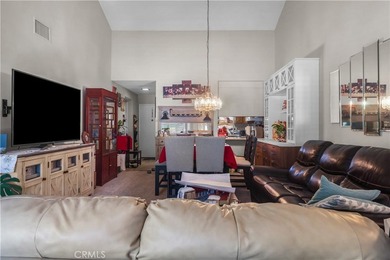 This well-maintained and stunning two-bedroom, two-bathroom - photo 10