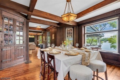 Commissioned circa 1904 as a summer retreat by Gustav Stickley, - photo 11