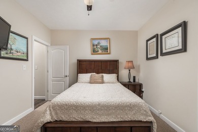 If you've been waiting for the right opportunity to own a lake - photo 30