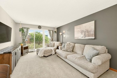 Enjoy downtown Rochester living in this spacious 2-bedroom - photo 4