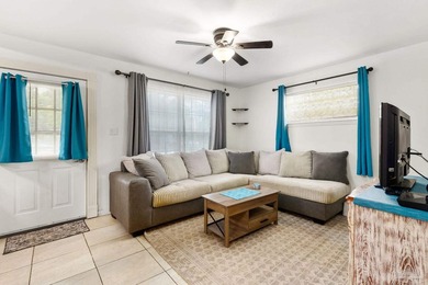 *Motivated Sellers* Check out this adorable move in ready - photo 9