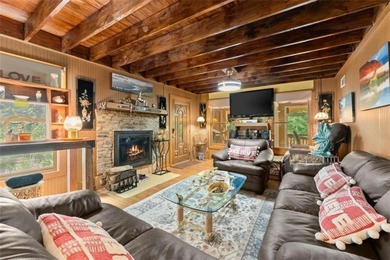 Charming Farmhouse on 1.18 Acres in Dahlonega! Fall in love with