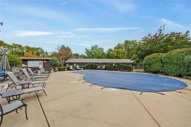 Move right into this top-floor, one-level home offering - photo 15