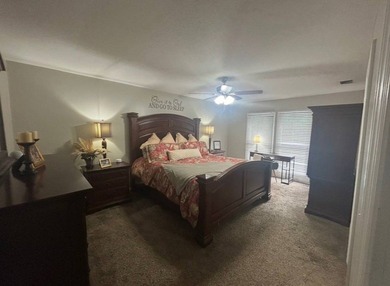 Welcome to the highly desirable Spring Valley community, where - photo 32
