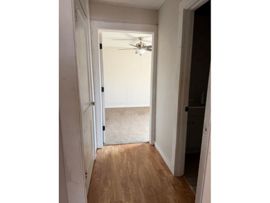 Calling all investors and handy homeowners! This 3bedroom, 1 - photo 3