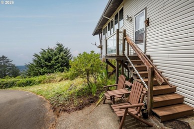 Perched high above the Pacific with jaw dropping views of iconic - photo 3