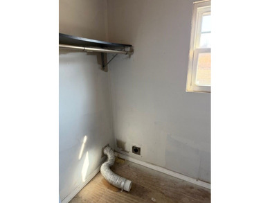 Calling all investors and handy homeowners! This 3bedroom, 1 - photo 9