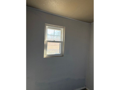 Calling all investors and handy homeowners! This 3bedroom, 1 - photo 10