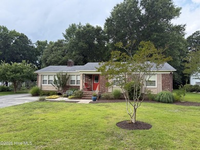 Charming ranch-style home conveniently located in the heart of - photo 1