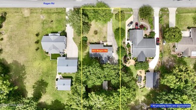 Charming ranch-style home conveniently located in the heart of - photo 5