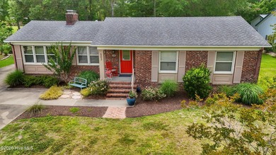Charming ranch-style home conveniently located in the heart of - photo 6