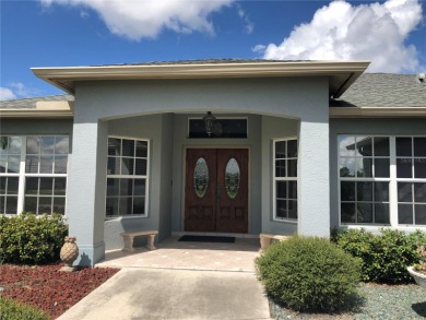 Impressive 3 Bedroom, 2 Bathroom home with attached oversized 2 - photo 3