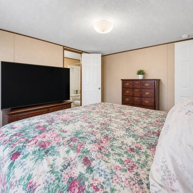 Affordable coastal living awaits in Baywood Estates! Located in - photo 16