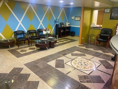 Versatile 6,400 square foot commercial building offering