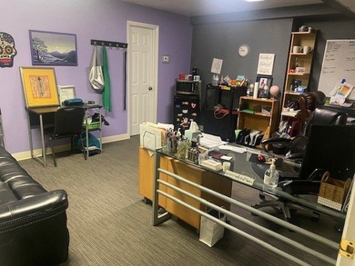 Versatile 6,400 square foot commercial building offering