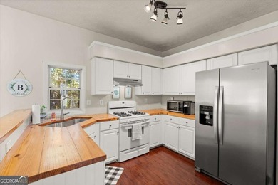 This charming 2-story, 3 BR, 2.5 BA home is located on a - photo 11