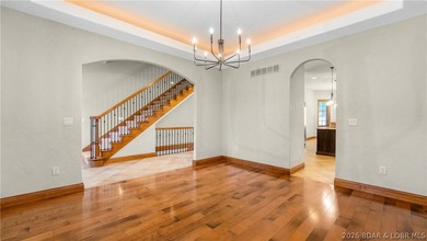 Exceptional custom-built home offering nearly 6,000 sq ft of - photo 18