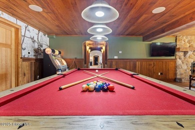 Nestled in sought-after Huddle Bay, this exceptional Bolton - photo 34