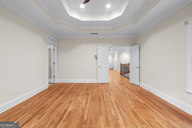 *** MUST SEE *** Lakefront Luxury on Lake Kedron - Completely - photo 36
