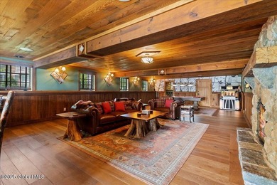 Nestled in sought-after Huddle Bay, this exceptional Bolton - photo 38