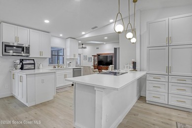 Completely remodeled 4 bedroom home located in desirable Lockmar - photo 8
