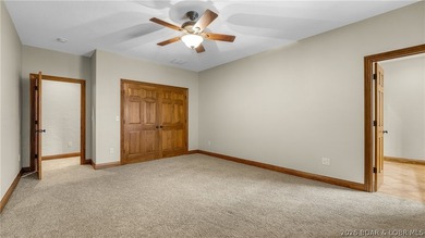 Exceptional custom-built home offering nearly 6,000 sq ft of - photo 39