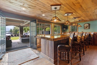 Nestled in sought-after Huddle Bay, this exceptional Bolton - photo 39