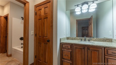 Exceptional custom-built home offering nearly 6,000 sq ft of - photo 43