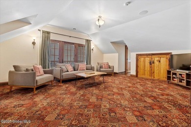 Nestled in sought-after Huddle Bay, this exceptional Bolton - photo 43