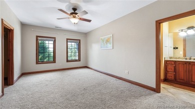 Exceptional custom-built home offering nearly 6,000 sq ft of - photo 44