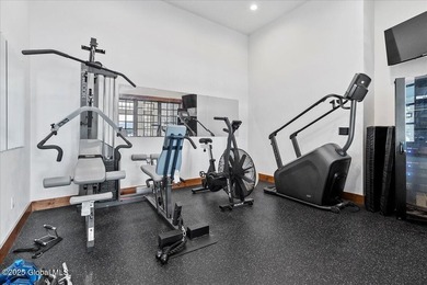 Nestled in sought-after Huddle Bay, this exceptional Bolton - photo 44