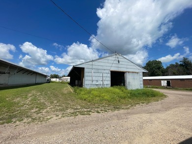 - 3 buildings Total SF: 9,280 SF - Water Street: Gravel, Runs - photo 5