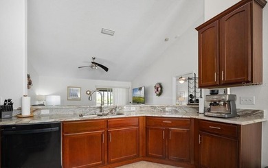 New Price! Lakefront living with privacy and beautiful breezes - photo 13
