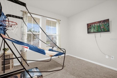 This beautifully designed 4-bedroom, 3-bathroom single-story - photo 13