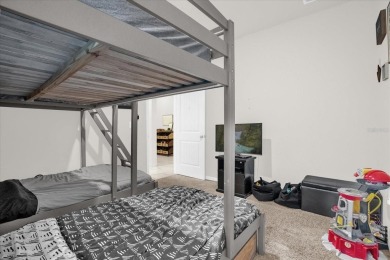 This beautifully designed 4-bedroom, 3-bathroom single-story - photo 17