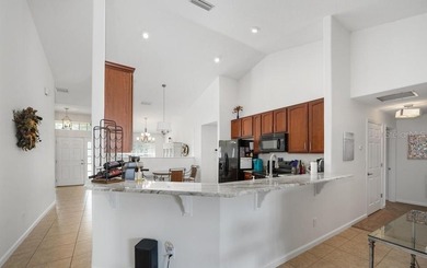 New Price! Lakefront living with privacy and beautiful breezes - photo 18