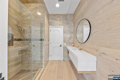 For more info. *Also available immediately for rent, furnished* - photo 20