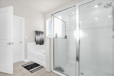 This beautifully designed 4-bedroom, 3-bathroom single-story - photo 21