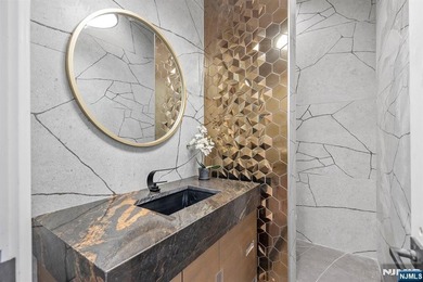 For more info. *Also available immediately for rent, furnished* - photo 21