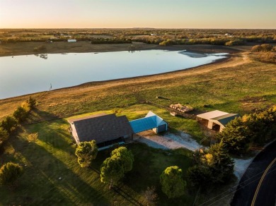 Lake Home For Sale in Blue Ridge, Texas