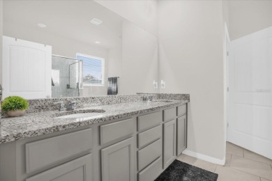 This beautifully designed 4-bedroom, 3-bathroom single-story - photo 22