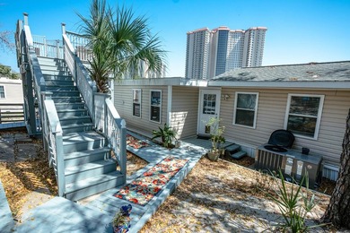 Coastal getaway with character located in a campground community - photo 25